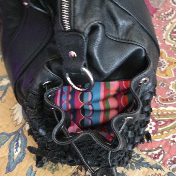 Francesco Biasia Black Leather Shoulder Bag - Picture 3 of 12